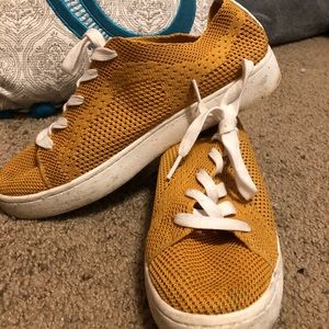 Mango sneakers